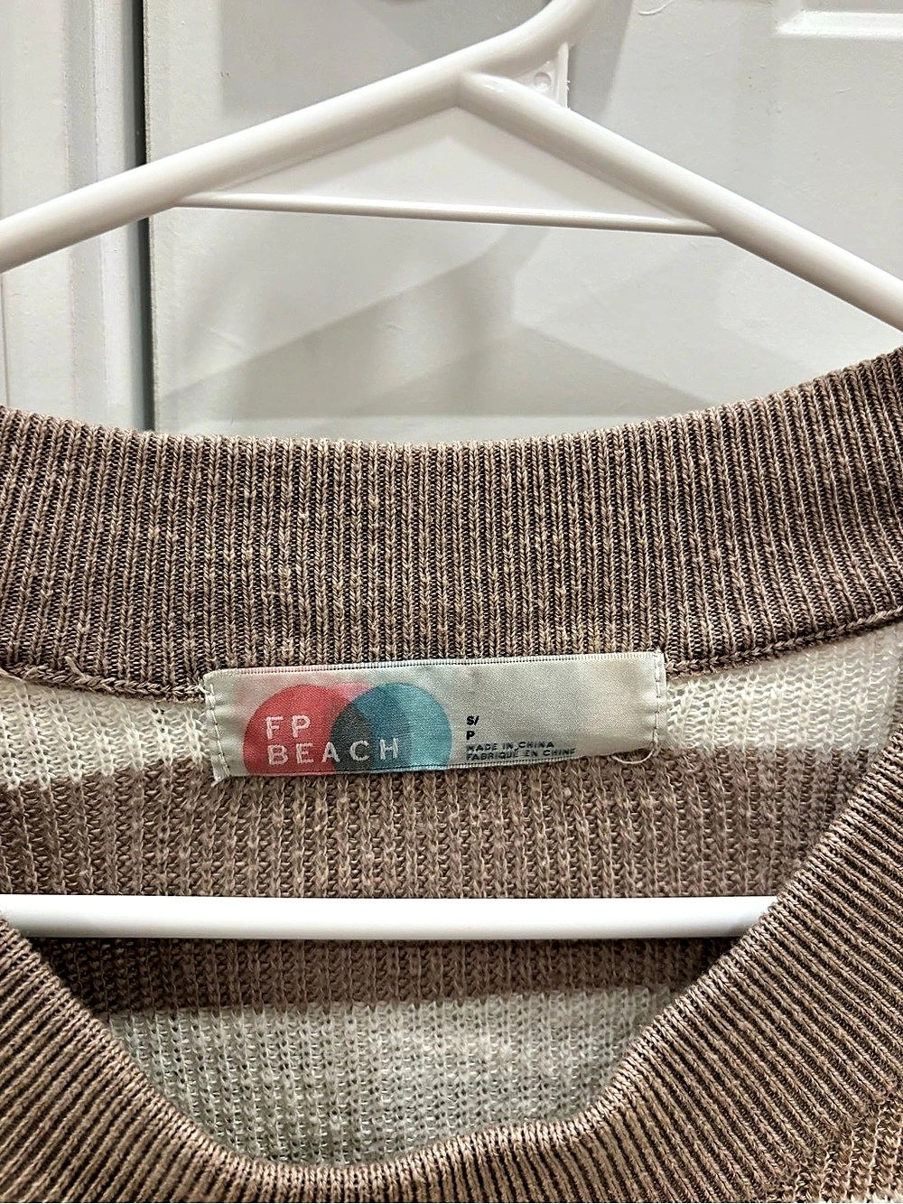 Free People Beach Malibu Surf Sweater Size Small - Picture 3 of 8